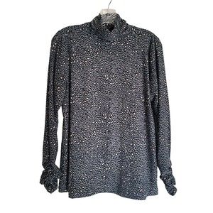 Susan Graver Blouse Gray XS Cheetah Leopard Print Long Sleeve Turtleneck